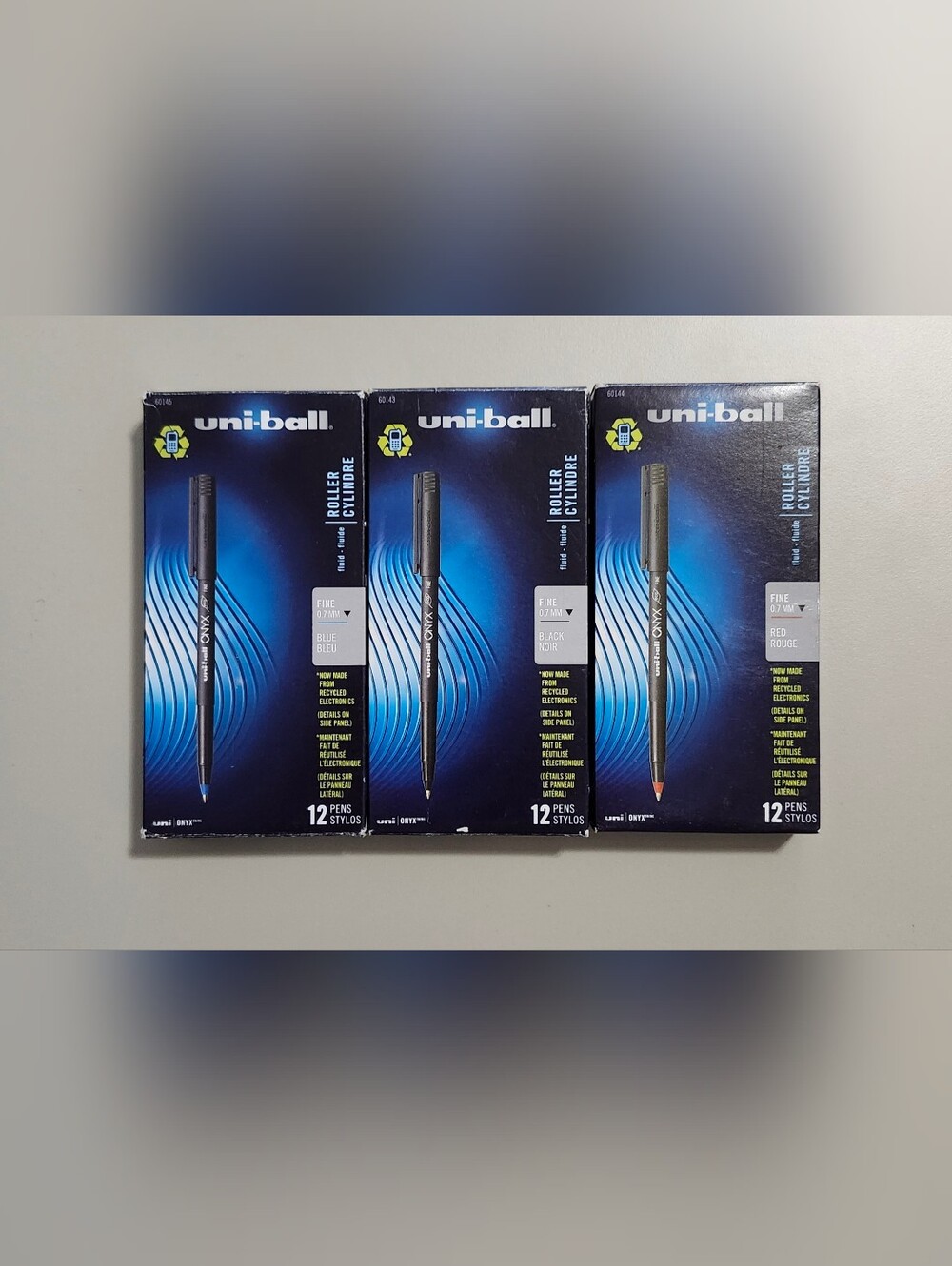 Sanford Uniball OnyxRoller Stick Pen 0.7mm Fine Black Red Blue 35 Pens 60143 NEW